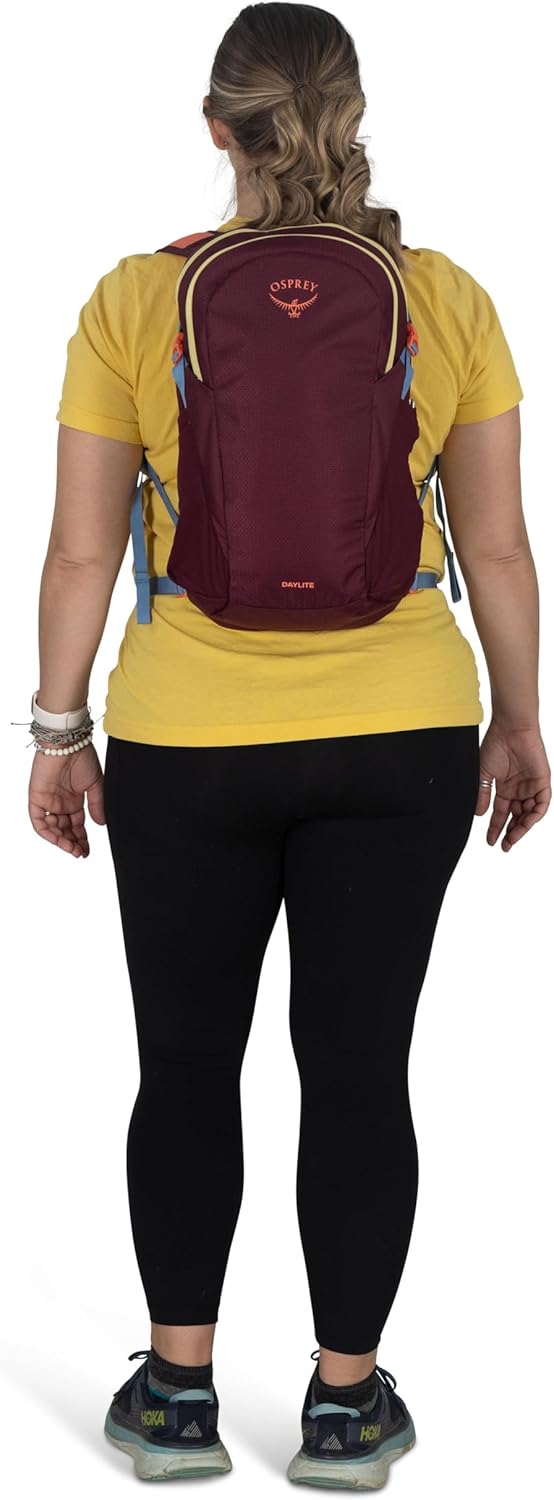 Osprey Daylite Commuter Backpack, Moody Burgundy - Image 12